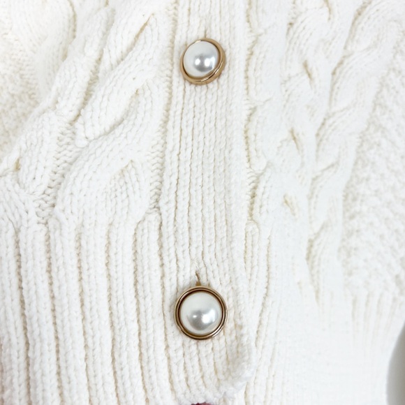 Abercrombie and Fitch Cable Knit Cardigan Sweater - Picture 3 of 5